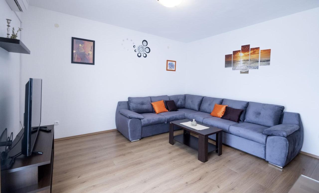 Apartment Jelcic Podstrana Kültér fotó